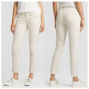 Eileen Fisher • Cream Crop Jeans‎